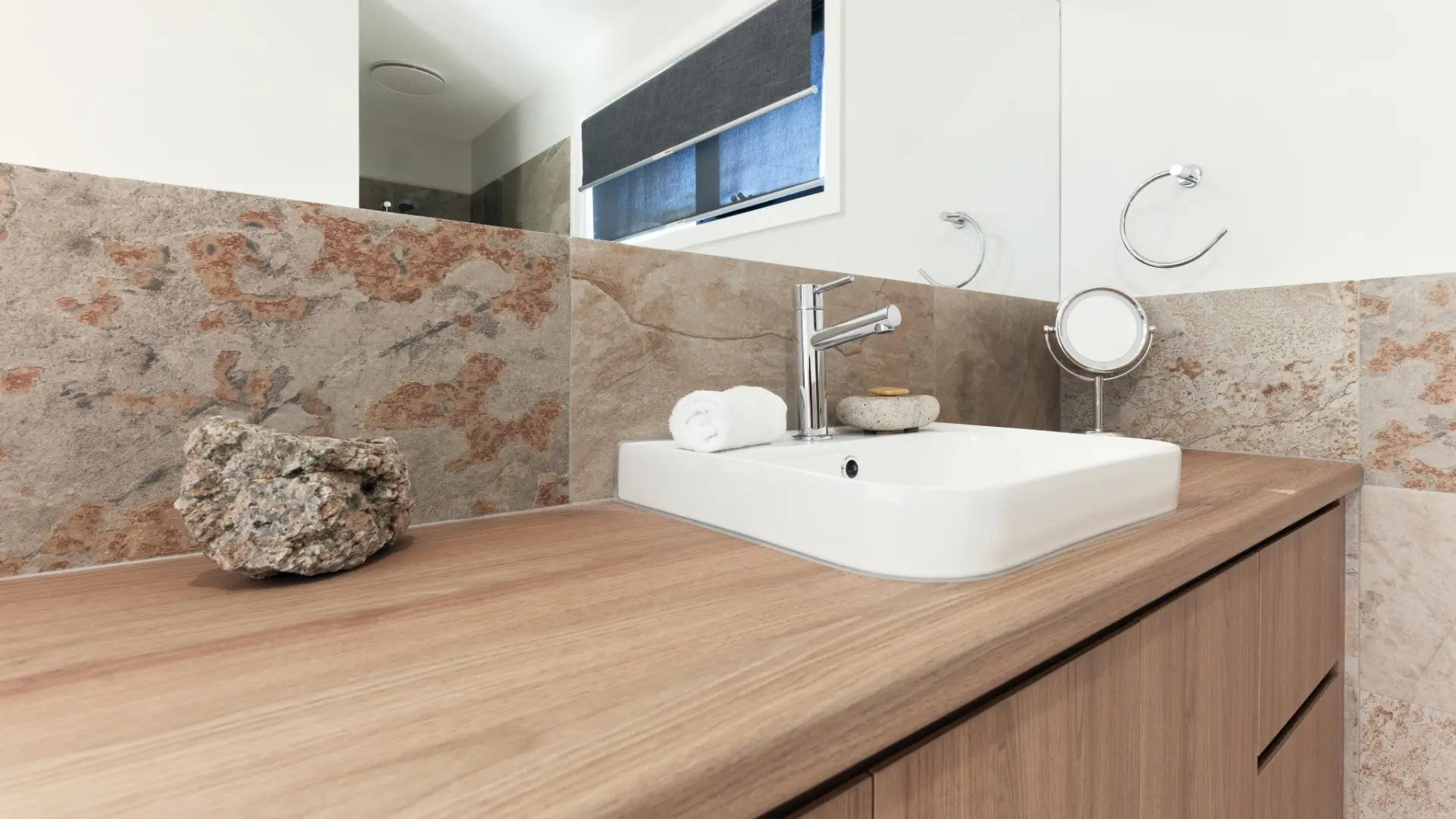Modern Ensuite in Bicheno Home