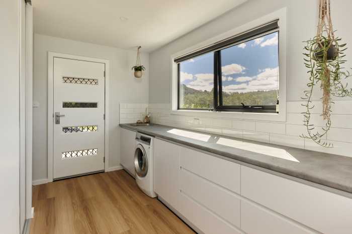 Large laundry fit out