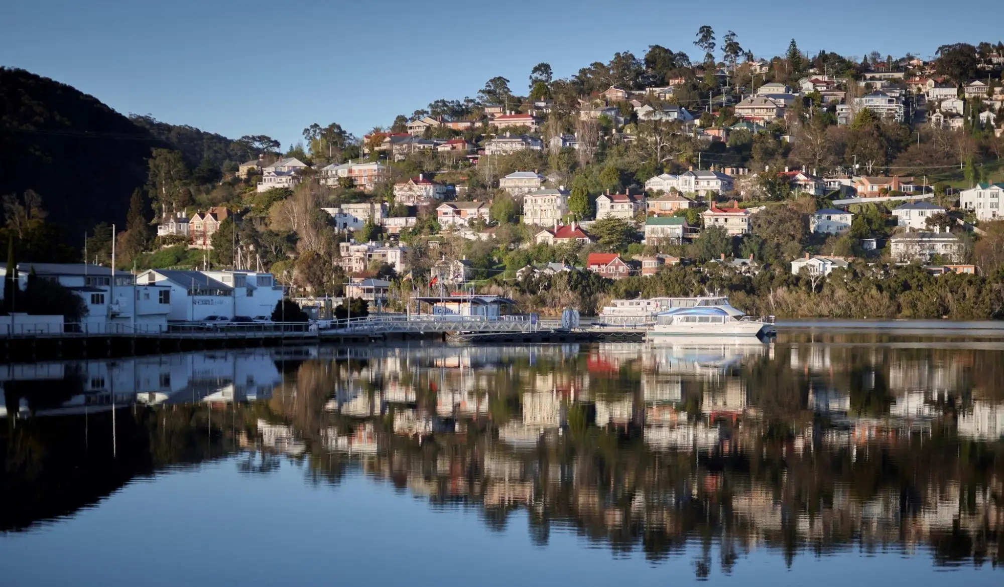 Launceston builders views of Tamar River