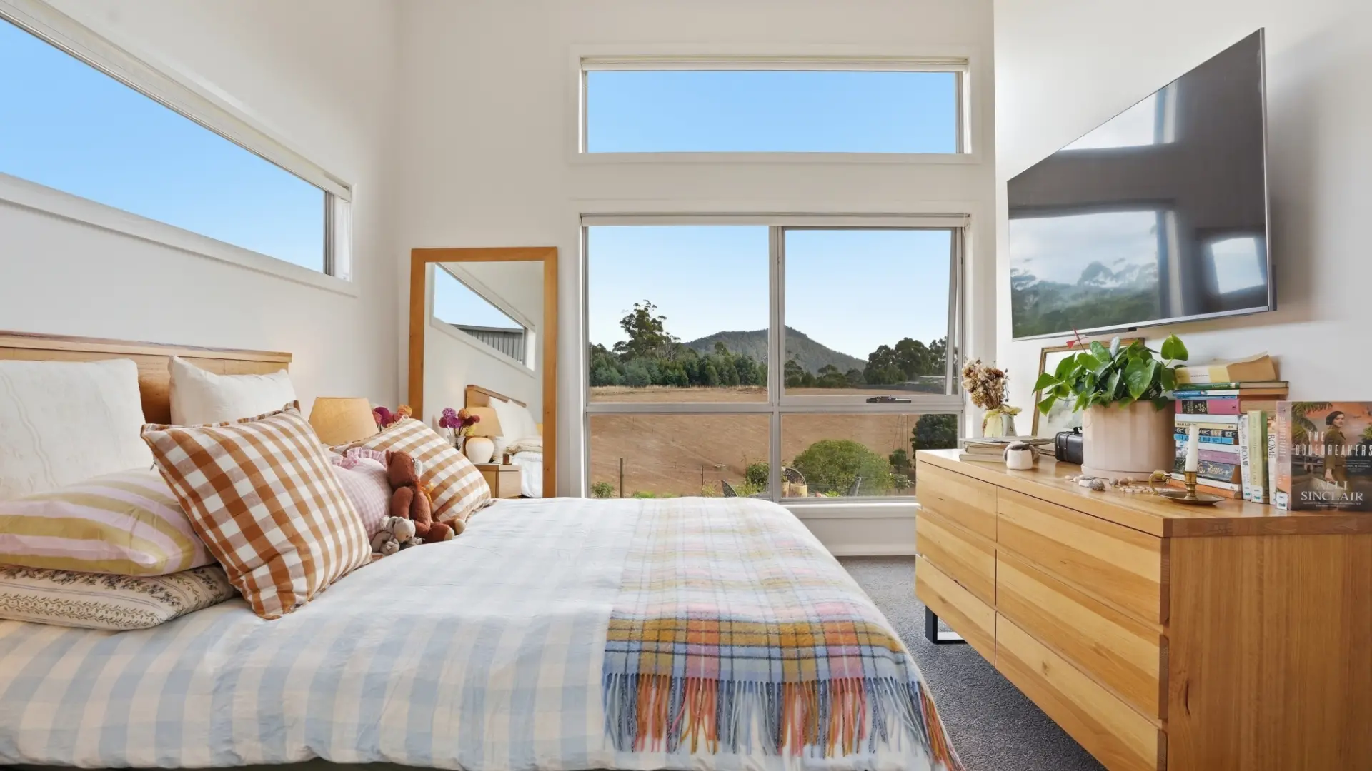 Two Staged Farm Home 22