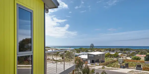 It’s going to be a bright, bright sunshiny day… !!