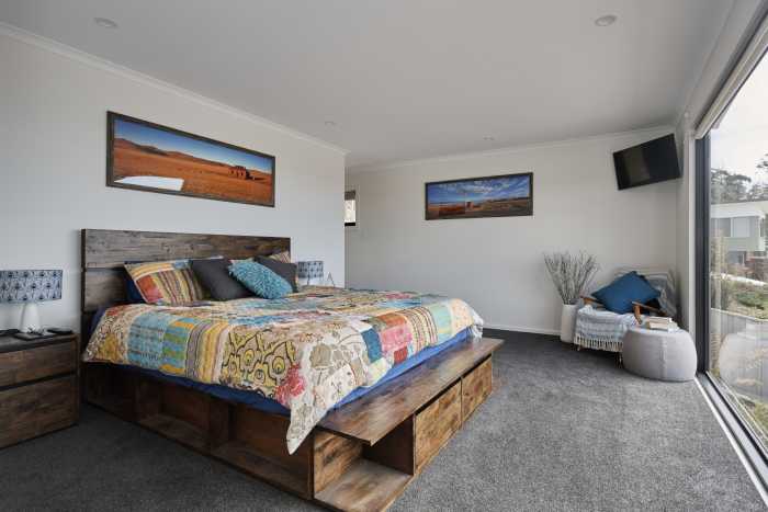 Timber Bedframe in large king size bedroom