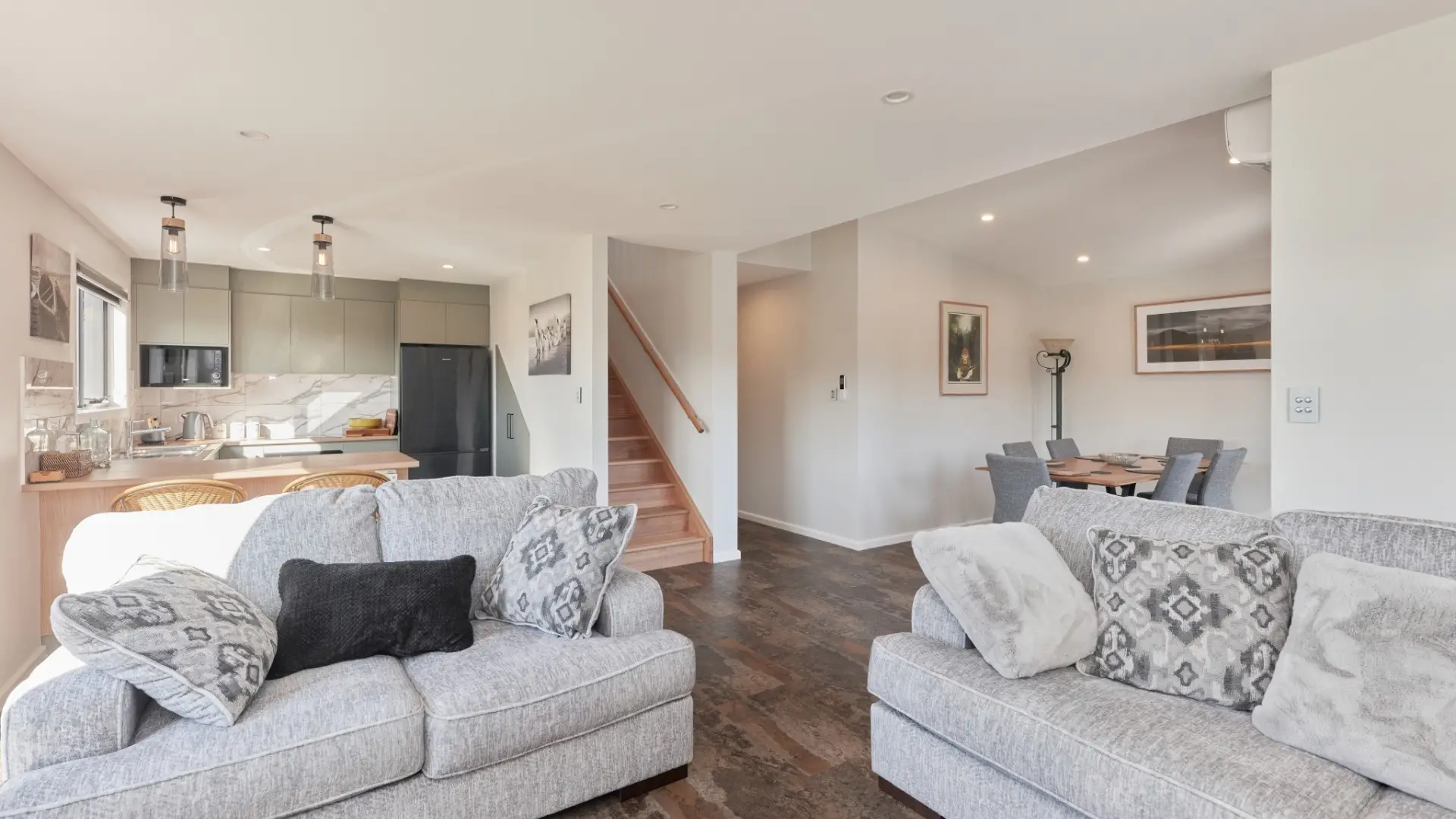 42 Gordon St BICHENO 014