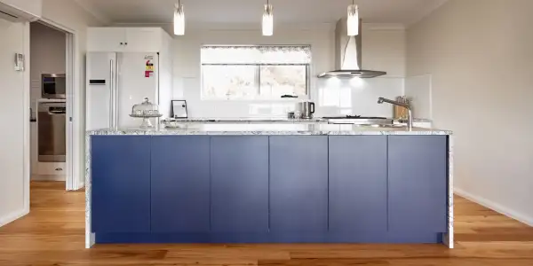 Are island benches a good feature to include in my new kitchen?